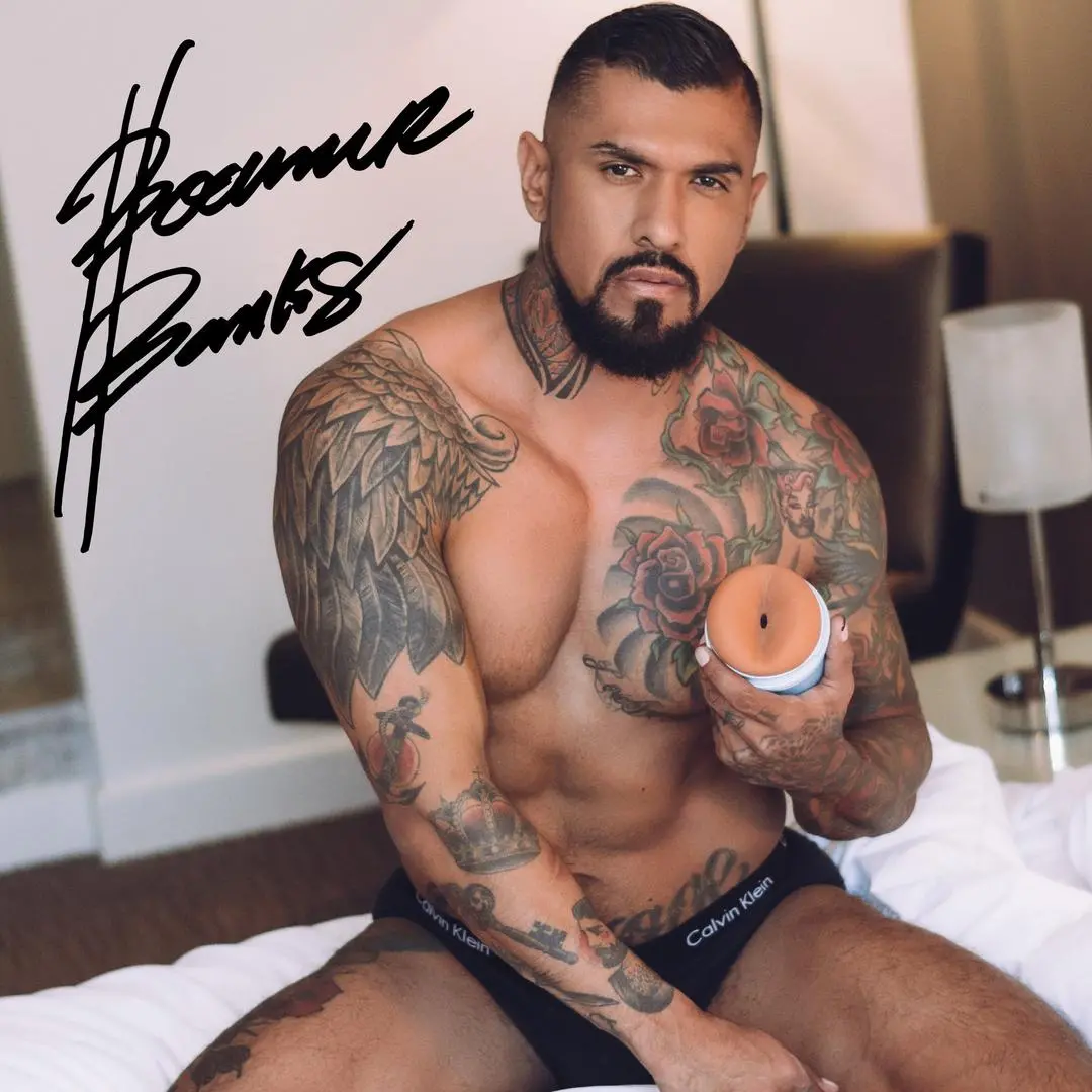 Fleshjack Boys Boomer Banks: Realistic Male Masturbator Cake Butt 1