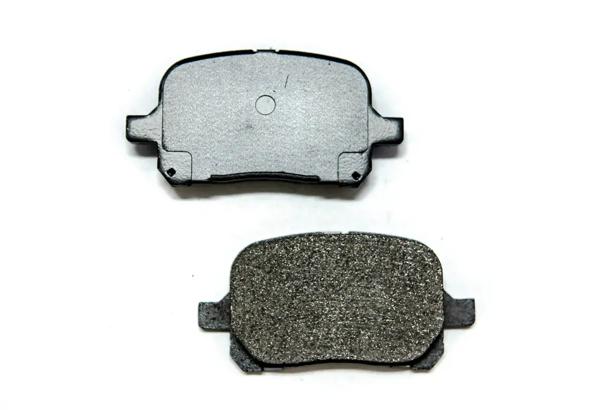 Toyota Brake Pad Set - Front Pads ( Windom, Nadia, Harrier ) 1