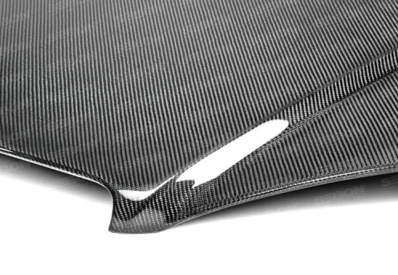 Seibon Carbon Fiber Hood For 2007–2011 Mercedes-Benz C-Class (Excludes C63 Amg) 1